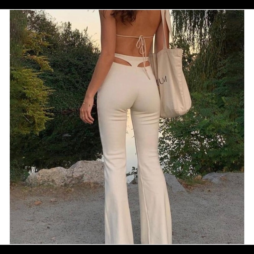 White Hudson and Bailey pants
